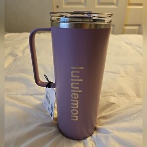 Lululemon Purple Insulated 20 Oz Travel Mug. NWT